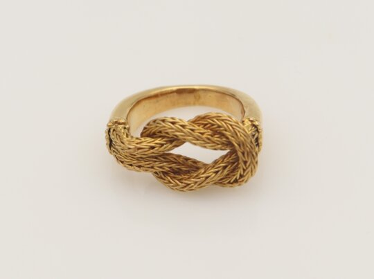 139: Ilias Lalaounis Hercules Knot ring Ref. #127001