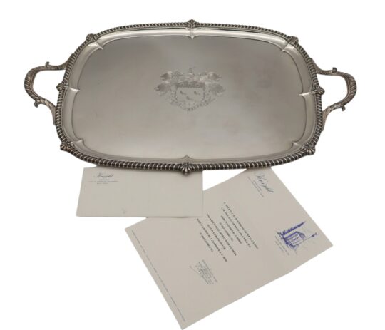 183: A George IV sterling silver two-handled tray, London, 1824